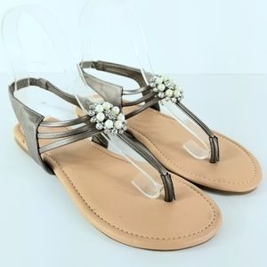 Sz 6 Arizona Jean Co Jeweled T Strap Sandals NWT